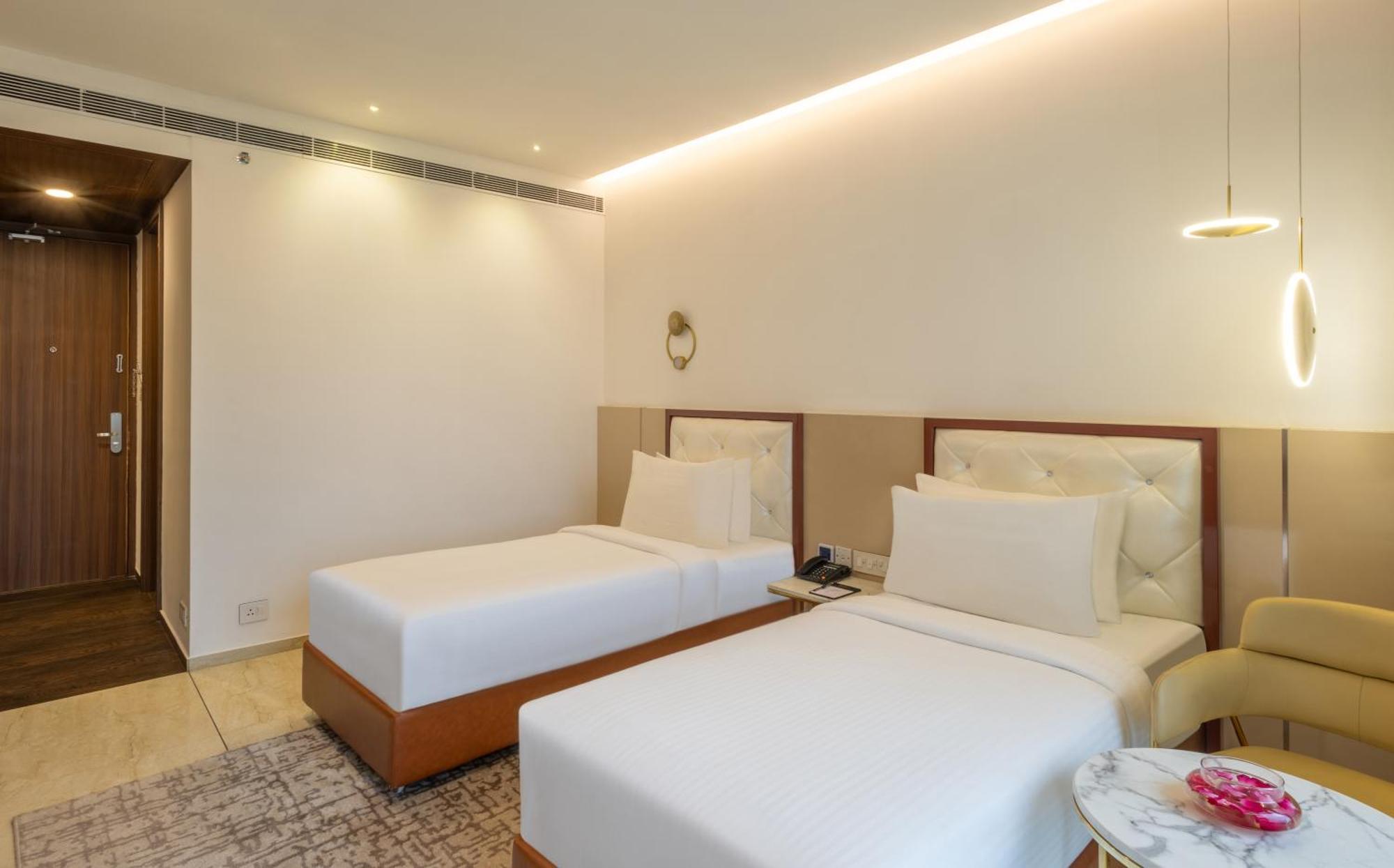 Fezinn Hotel - Best Wayanad Hotel In 2024 코지코드 외부 사진